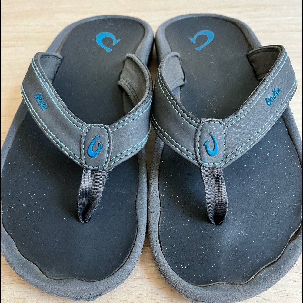 Olukai Youth Flip Flops
